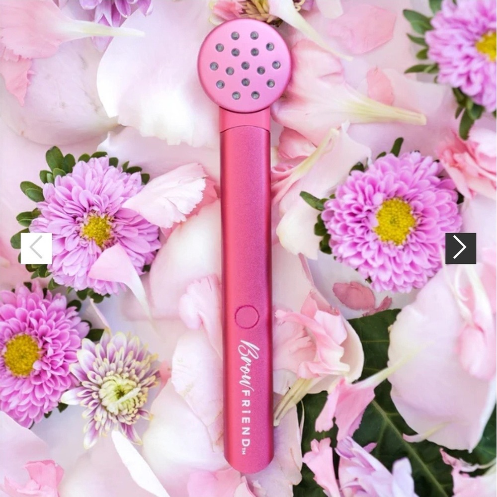 BrowFriend 2nd Gen red light therapy device to grow better brows  new with box